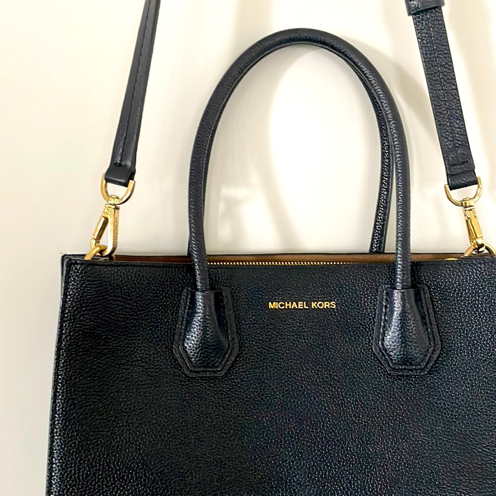 Mercer Large Pebbled Leather Accordion Black Tote Bag